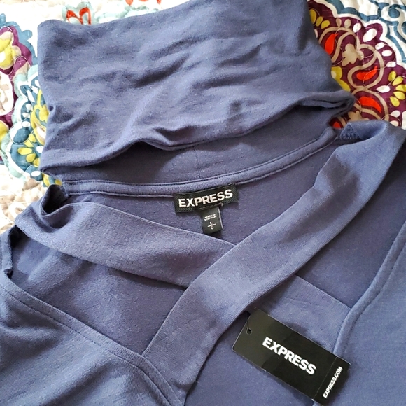 Express turtleneck - Picture 6 of 10